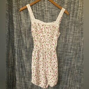 Abercrombie & Fitch White Floral Lace-Trim Romper